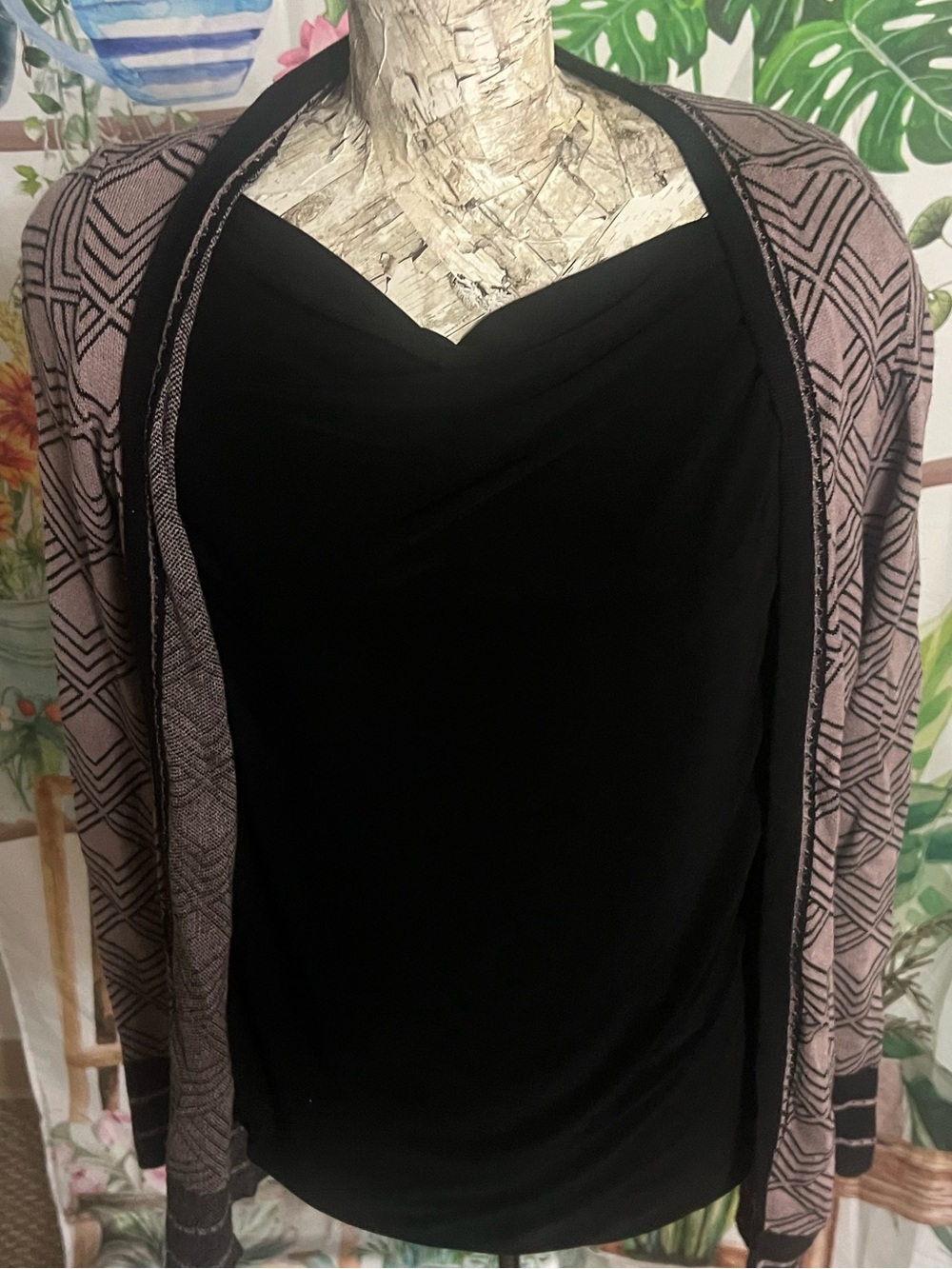 Belle Size M geometric cardigan